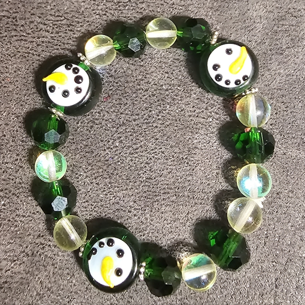 Child snowman face bracelet